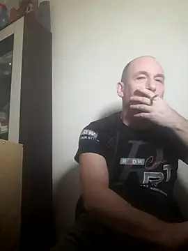 Johan   Barker online show from February 6, 3:30 pm