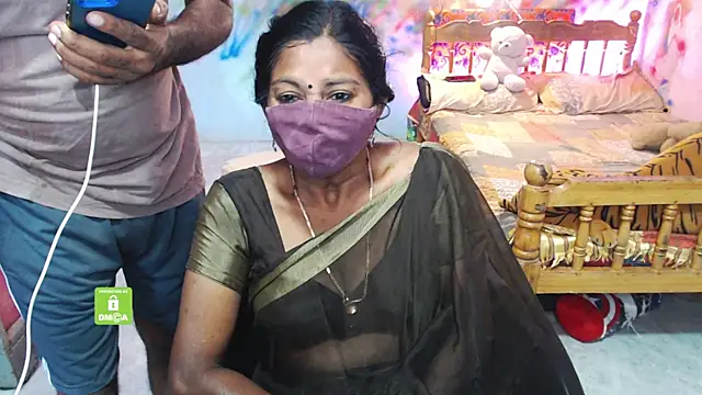 Snapshot of Novapol chatting on November 7, 5:34 am Novapol online show from November 7, 5:34 am