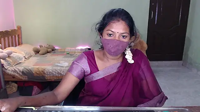 Novapol online show from April 19, 1:45 pm