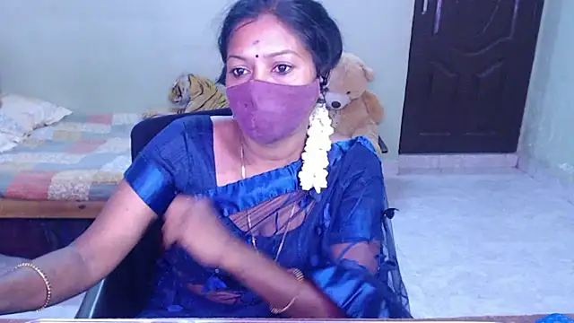 Snapshot of Novapol chatting on July 18, 1:09 pm Novapol online show from July 18, 1:09 pm