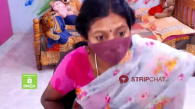 Snapshot of Novapol chatting on March 14, 6:07 pm Novapol online show from March 14, 6:07 pm