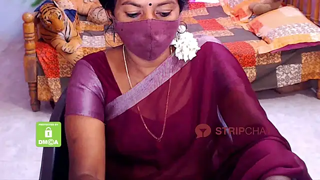 Snapshot of Novapol chatting on February 16, 5:37 pm Novapol online show from February 16, 5:37 pm