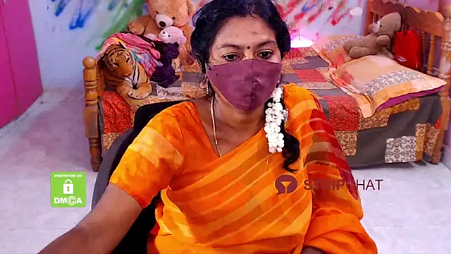 Snapshot of Novapol chatting on March 8, 8:14 pm Novapol online show from March 8, 8:14 pm