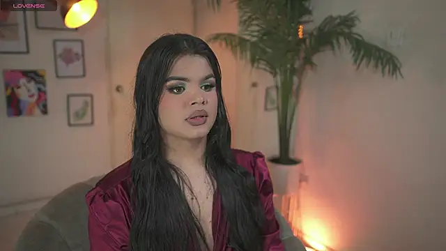 artechloe online show from December 4, 7:35 pm