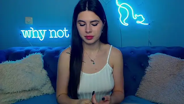 ViollinaLove online show from February 9, 5:49 am