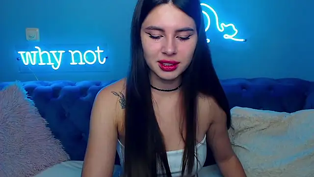ViollinaLove online show from October 3, 4:47 am