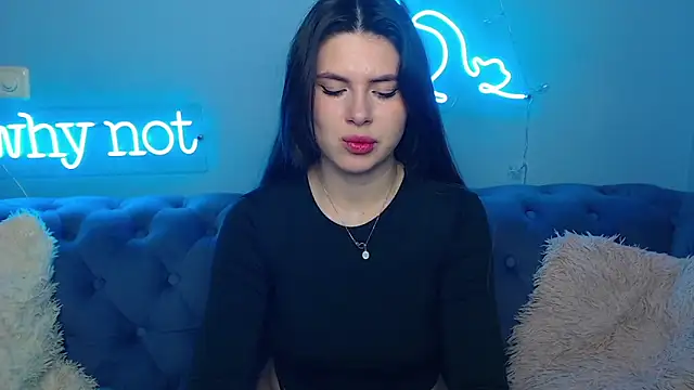 ViollinaLove online show from March 30, 4:47 am