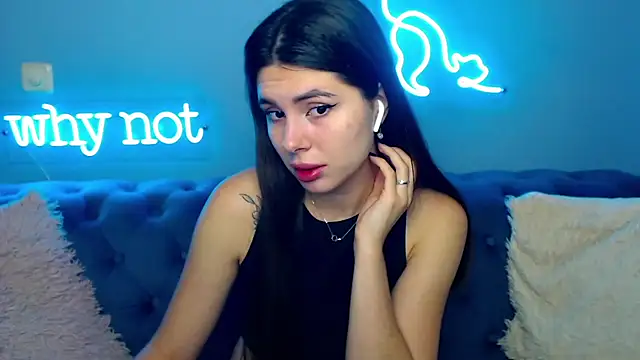 ViollinaLove online show from October 13, 4:47 am