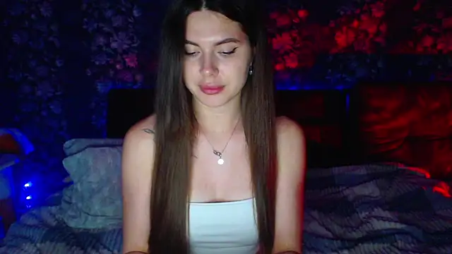 ViollinaLove online show from May 19, 7:43 pm
