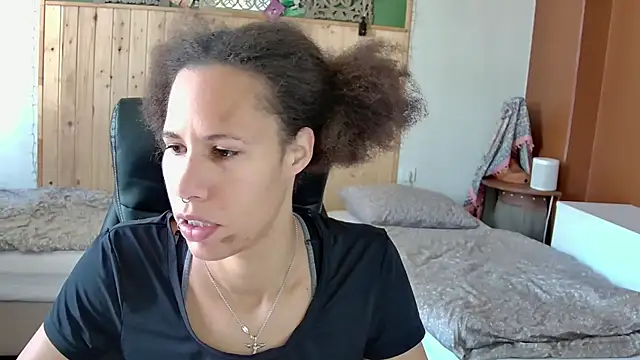 AaliyahHarris online show from May 27, 8:22 am