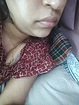 Snapshot of Lavanya_Shah chatting on July 9, 6:14 am Lavanya Shah online show from July 9, 6:14 am