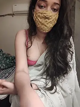 Snapshot of Lavanya_Shah chatting on June 13, 3:10 pm Lavanya Shah online show from June 13, 3:10 pm