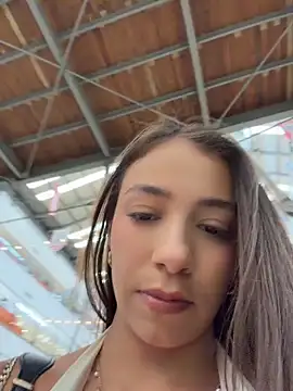 Snapshot of Hall_16 chatting on June 16, 7:47 pm Hall 16 online show from June 16, 7:47 pm