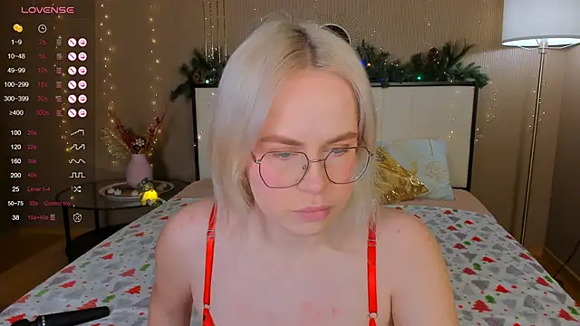 bellatip online show from December 15, 12:49 am