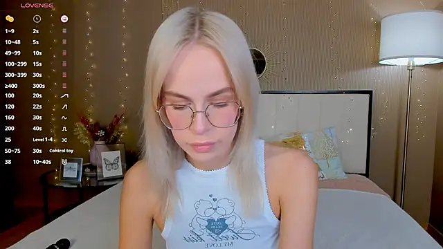 bellatip online show from April 13, 12:47 am