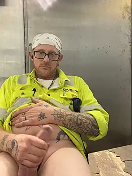 CLoSpunkmeyer69 online show from October 15, 2:32 am