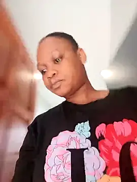 Snapshot of ANGELINE600 chatting on November 19, 1:55 pm ANGELINE600 online show from November 19, 1:55 pm