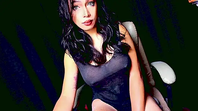 XXsexylongcockXX online show from May 13, 6:04 pm