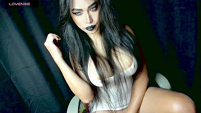 Snapshot of XXsexylongcockXX chatting on February 26, 9:59 pm XXsexylongcockXX online show from February 26, 9:59 pm