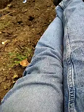 Snapshot of Eroticdick69 chatting on September 13, 10:04 am Eroticdick69 online show from September 13, 10:04 am