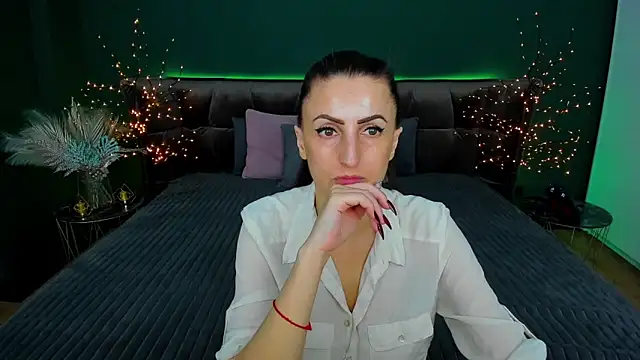 Snapshot of Rebecca_Diamond chatting on March 11, 9:56 am Rebecca Diamond online show from March 11, 9:56 am