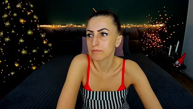 Rebecca Diamond online show from December 21, 6:48 am