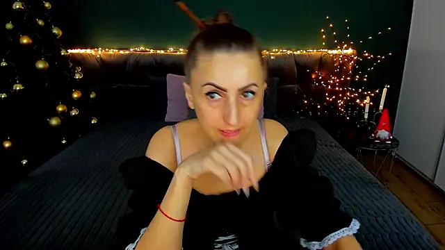 Rebecca Diamond online show from January 15, 7:01 am