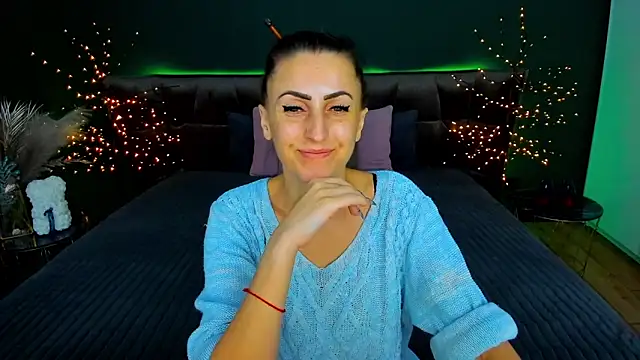 Snapshot of Rebecca_Diamond chatting on November 20, 6:36 am Rebecca Diamond online show from November 20, 6:36 am