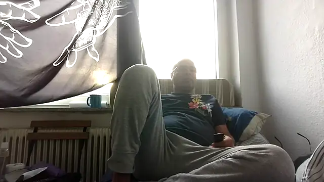 Azad64 online show from November 12, 2:21 pm