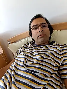 Azad64 online show from June 4, 2:33 pm
