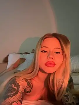 curchez  online show from March 7, 6:54 pm