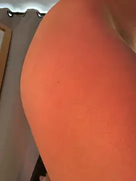 curchez  online show from November 21, 5:12 pm