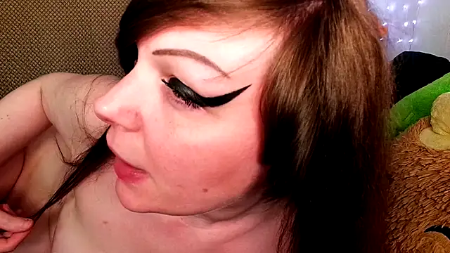 Snapshot of GamerGirlRoxyAndLee chatting on January 5, 10:08 pm GamerGirlRoxyAndLee online show from January 5, 10:08 pm