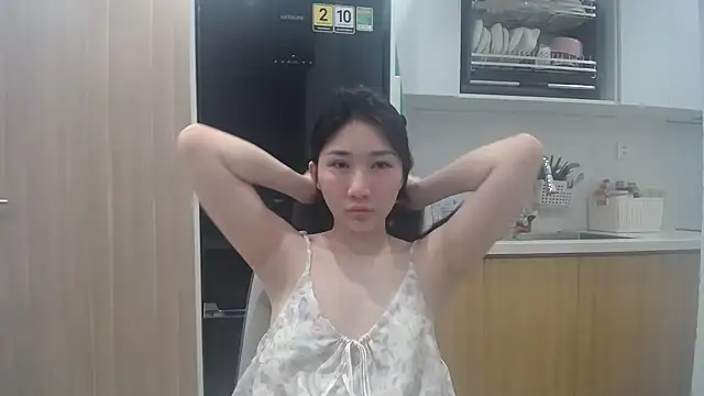 Asiagirll online show from May 10, 1:57 pm