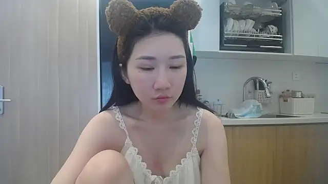 Asiagirll online show from May 15, 2:53 am