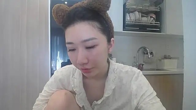 Asiagirll online show from May 30, 1:45 am