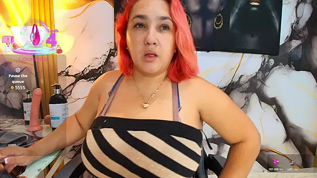 Snapshot of Eva_MilfF chatting on February 10, 1:54 pm Eva MilfF online show from February 10, 1:54 pm