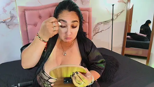 Eva MilfF online show from April 9, 1:28 pm