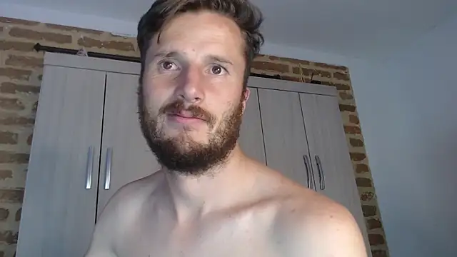 Snapshot of horse_man2 chatting on March 3, 6:20 am horse man2 online show from March 3, 6:20 am