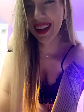 Snapshot of Cute-Alice chatting on December 4, 2:38 pm Cute-Alice online show from December 4, 2:38 pm