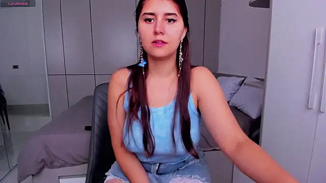 Lolly Jane online show from March 27, 1:36 am