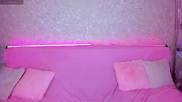 Lolly Jane online show from March 12, 6:11 pm