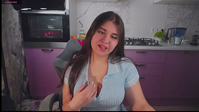 Lolly Jane online show from January 5, 6:33 pm