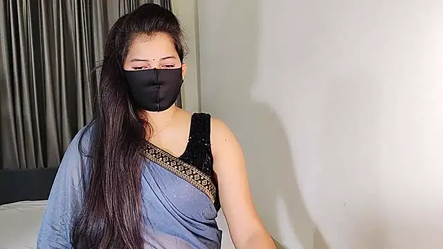 Snapshot of YourLovelyQueen chatting on January 17, 4:36 pm YourLovelyQueen online show from January 17, 4:36 pm