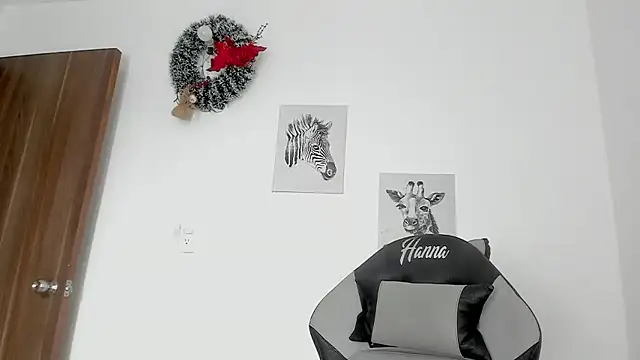 Hanna Risso online show from January 10, 5:19 pm