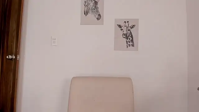 Hanna Risso online show from March 4, 4:59 pm