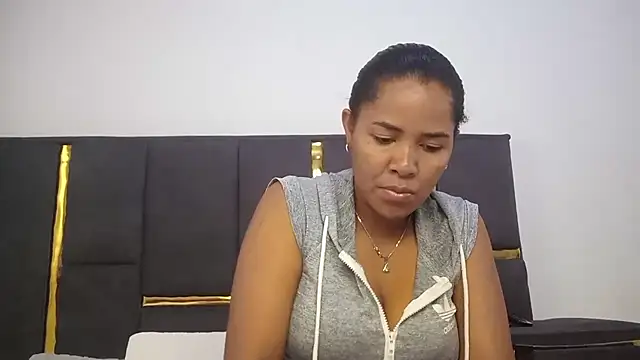 aleixane online show from March 29, 6:37 am