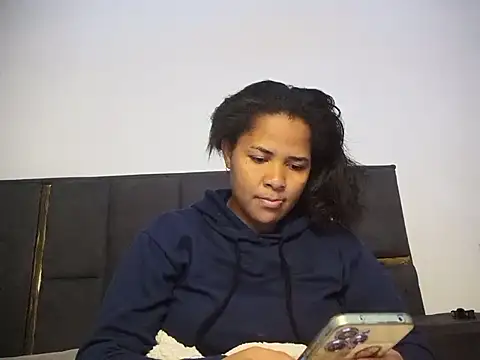 Snapshot of aleixane chatting on July 6, 3:36 pm aleixane online show from July 6, 3:36 pm