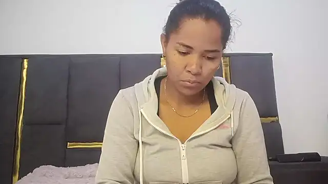 aleixane online show from May 15, 5:27 am