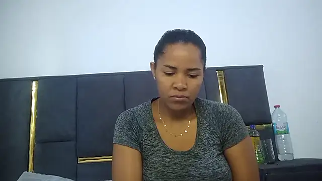 aleixane online show from December 3, 4:57 am